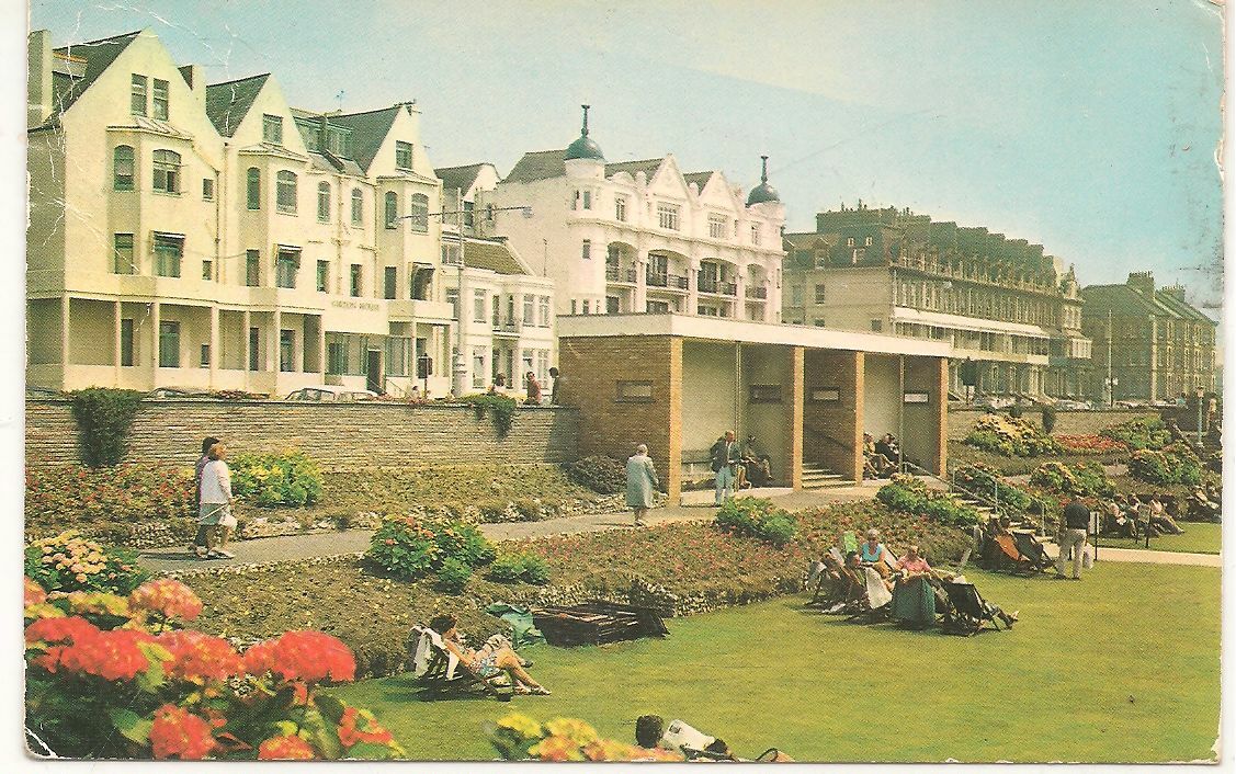 HOVE - ENGLAND - THE FRONT - V1981