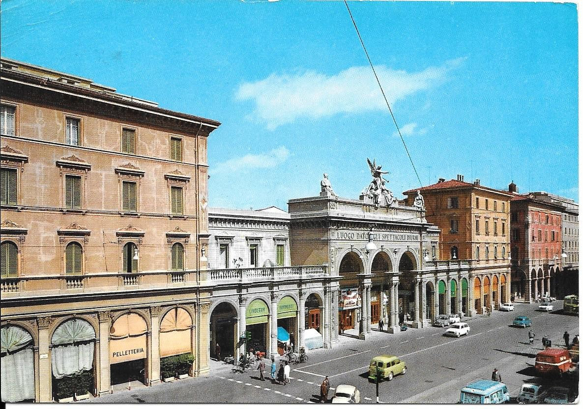 BOLOGNA - VIA DELL'INDIPENDENZA E PIAZZA GARIBALDI - V1963