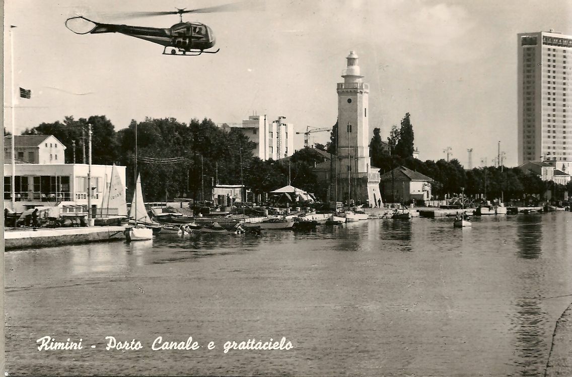 RIMINI - PORTO CANALE E GRATTACIELO - NV