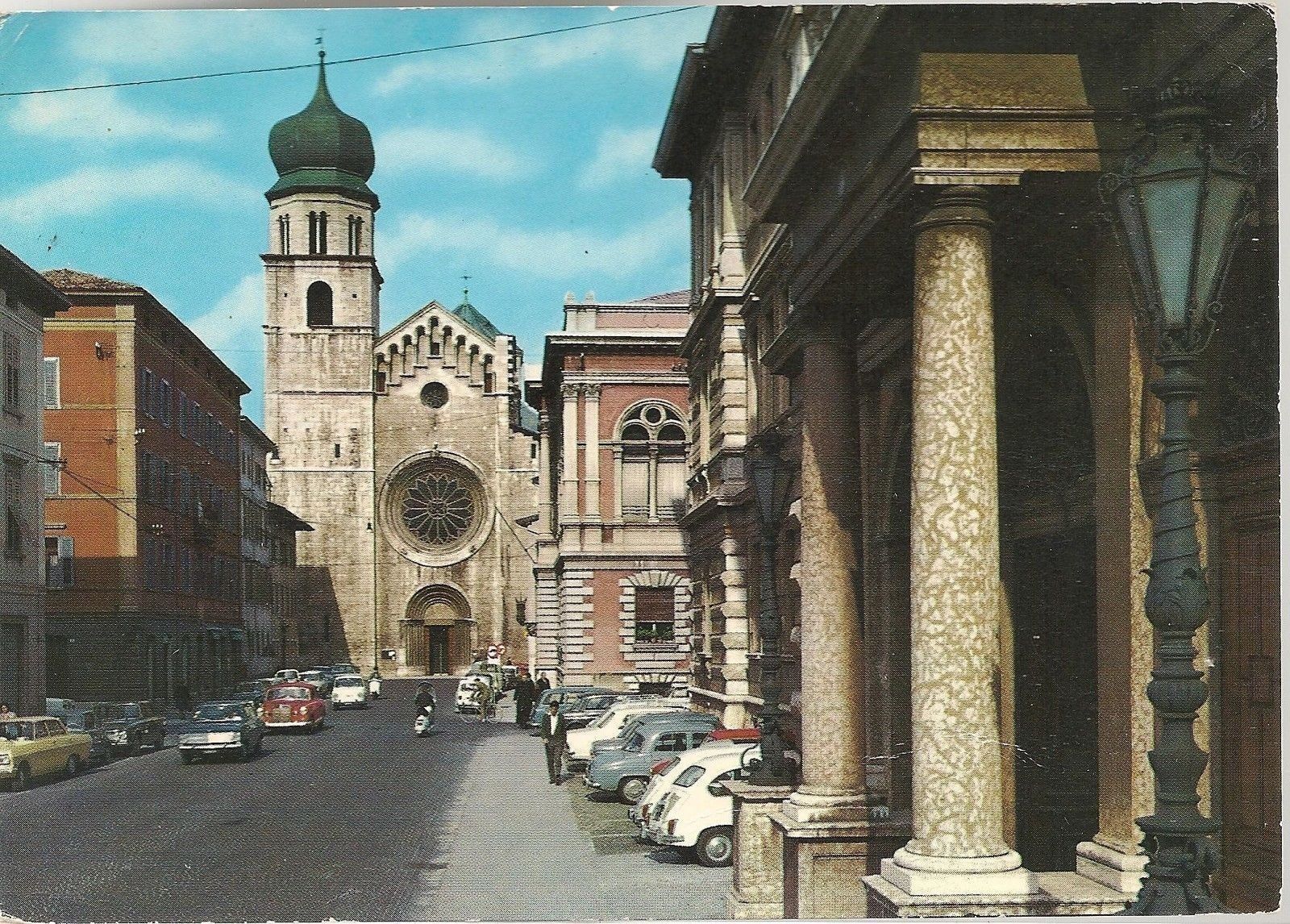 TRENTO - VIA VERDI - UNIVERSITA' E FACCIATA DUOMO - V19