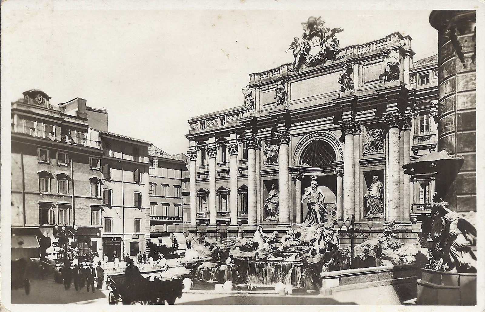 ROMA - FONTANA DI TREVI - V 1935 - FP - animata
