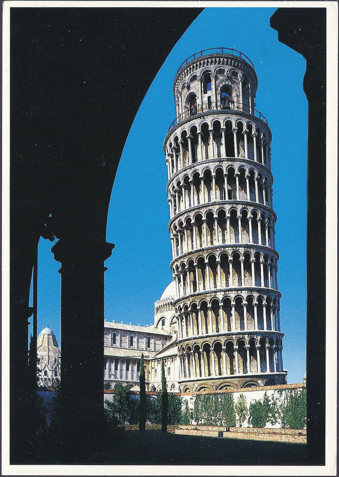 PISA - LA TORRE PENDENTE VISTA DAL MUSEO DELL'OPERA DEL