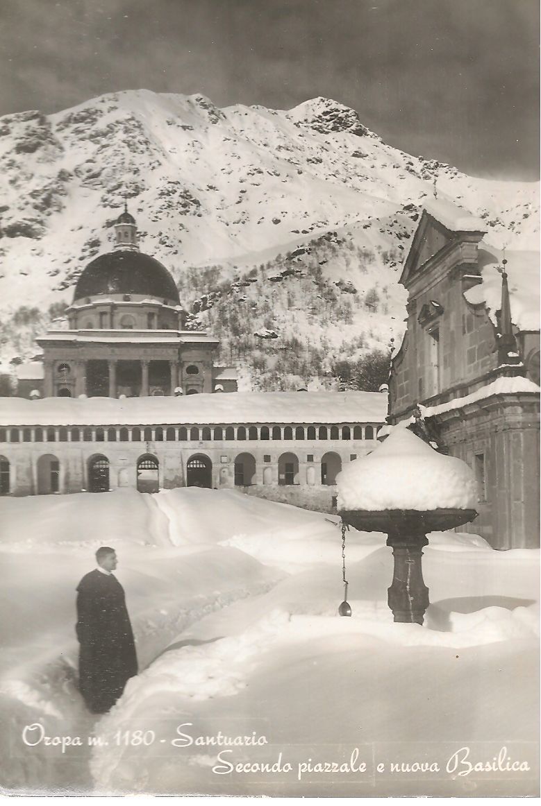 OROPA SANTUARIO SECONDO PIAZZALE E NUOVA BASILICA - NV