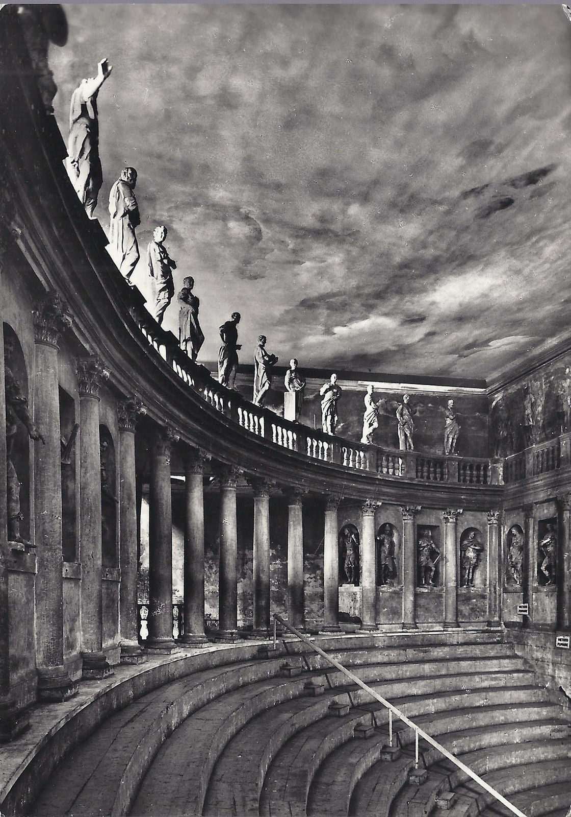 VICENZA - TEATRO OLIMPICO - PARTICOLARE ( PALLADIO ) - NV - 