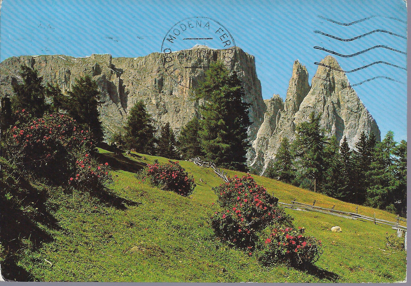 ALPE DI SIUSI verso LO SCILIAR - SEISER ALM gegen SCHLERN - 