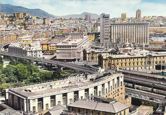 GENOVA - SCORCIO PANORAMICO E STAZIONE MARITTIMA - V 1973 - 