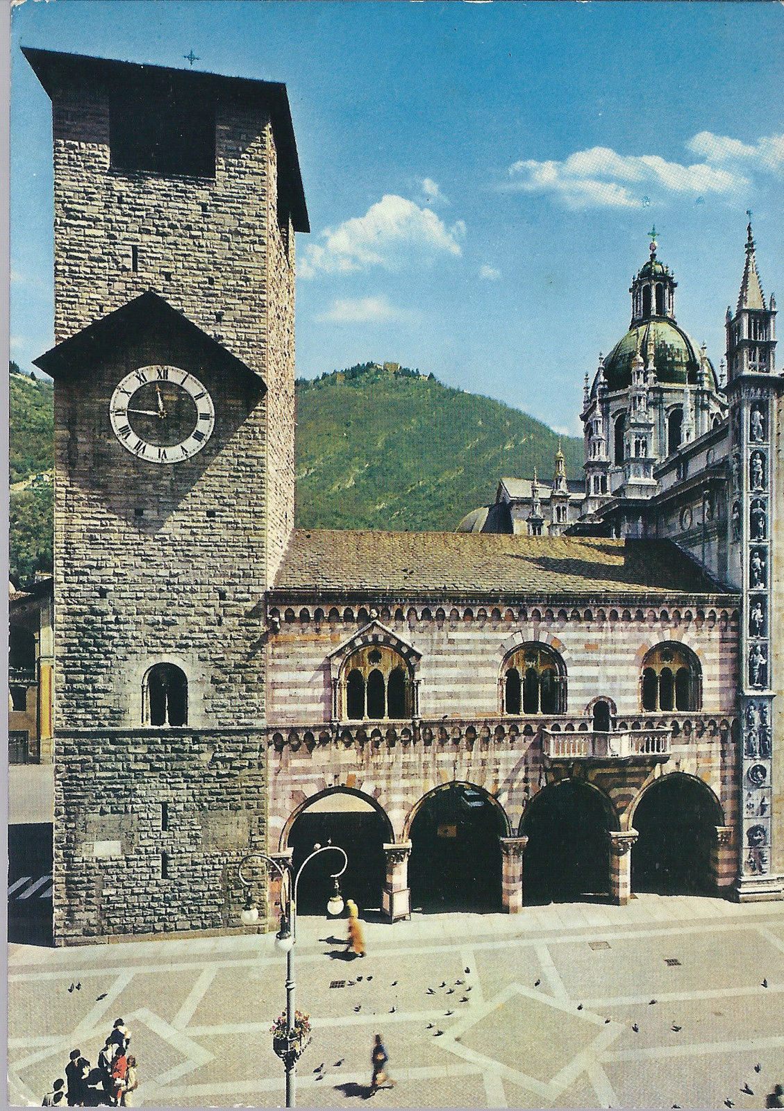 COMO - PIAZZA DUOMO - IL BROLETTO - NV - FG