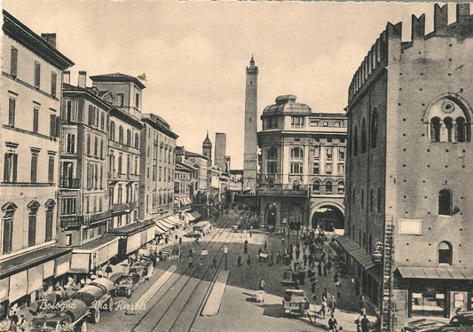 BOLOGNA - VIA RIZZOLI - NV