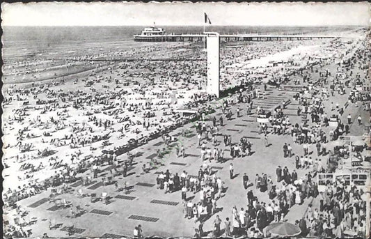 BLANKENBERGE  - BELGIUM - DIIK EN STRAND - V1955