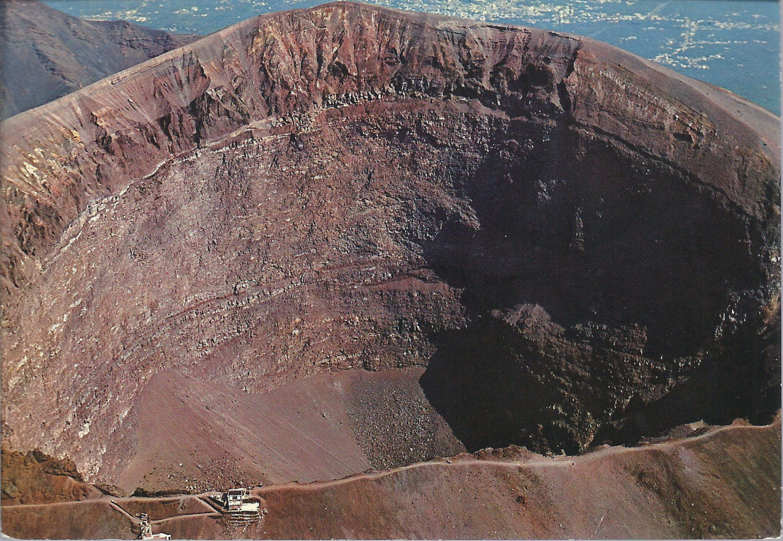 NAPOLI - IL VESUVIO - CRATERE - VEDUTA AEREA - V1977