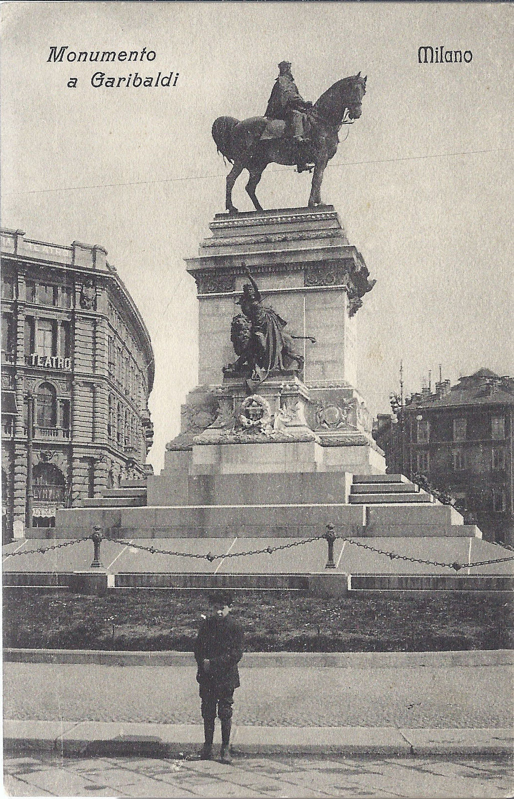 MILANO - MONUMENTO A GARIBALDI - NV - FP