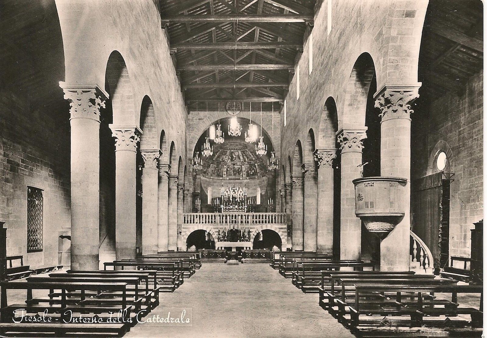 FIESOLE - INTERNO DELLA CATTEDRALE - NV