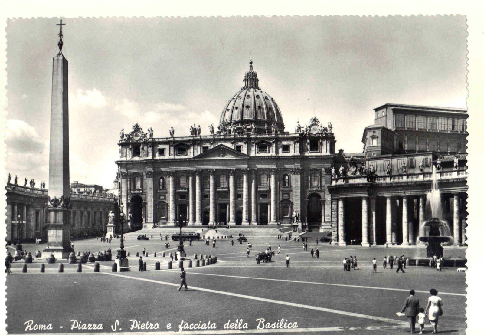 ROMA - PIAZZA SAN PIETRO E FACCIATA DELLA BASILICA - NV
