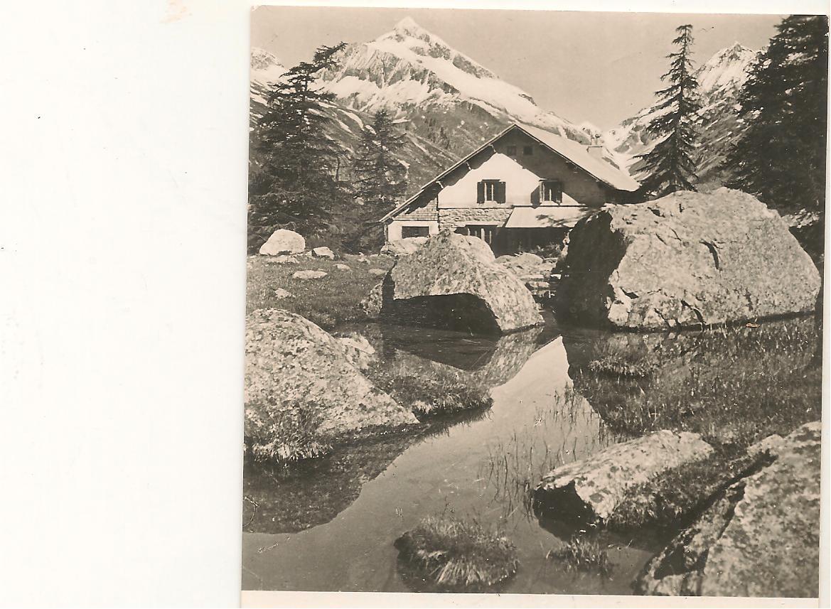 RIFUGIO AUGUSTO PORRO - V1942