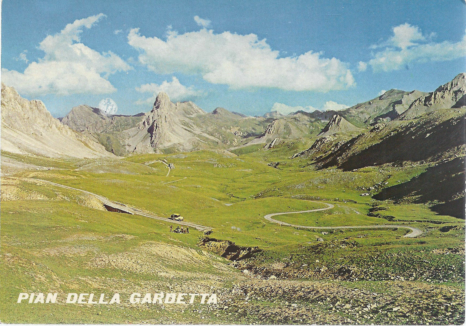 PIAN DELLA GARDETTA - SULLO SFONDO ROCCA LA MEJA - NV - FG