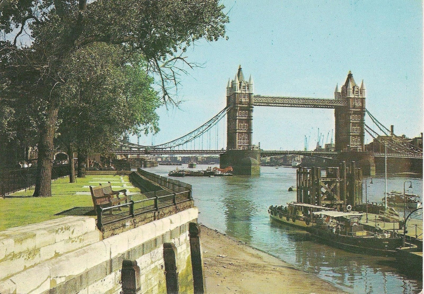 LONDRA - TOWER BRIDGE - V1974