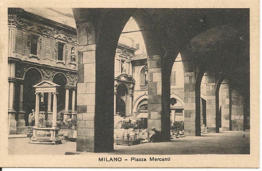 MILANO - PIAZZA DEI MERCANTI - V1931