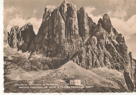 RIFUGIO PRADIDALI E LA CIMA CANALI - V1957