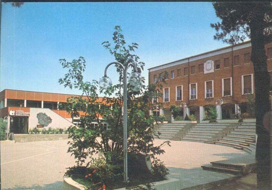 PIANORO NUOVA - PIAZZA DEI MARTIRI - NV