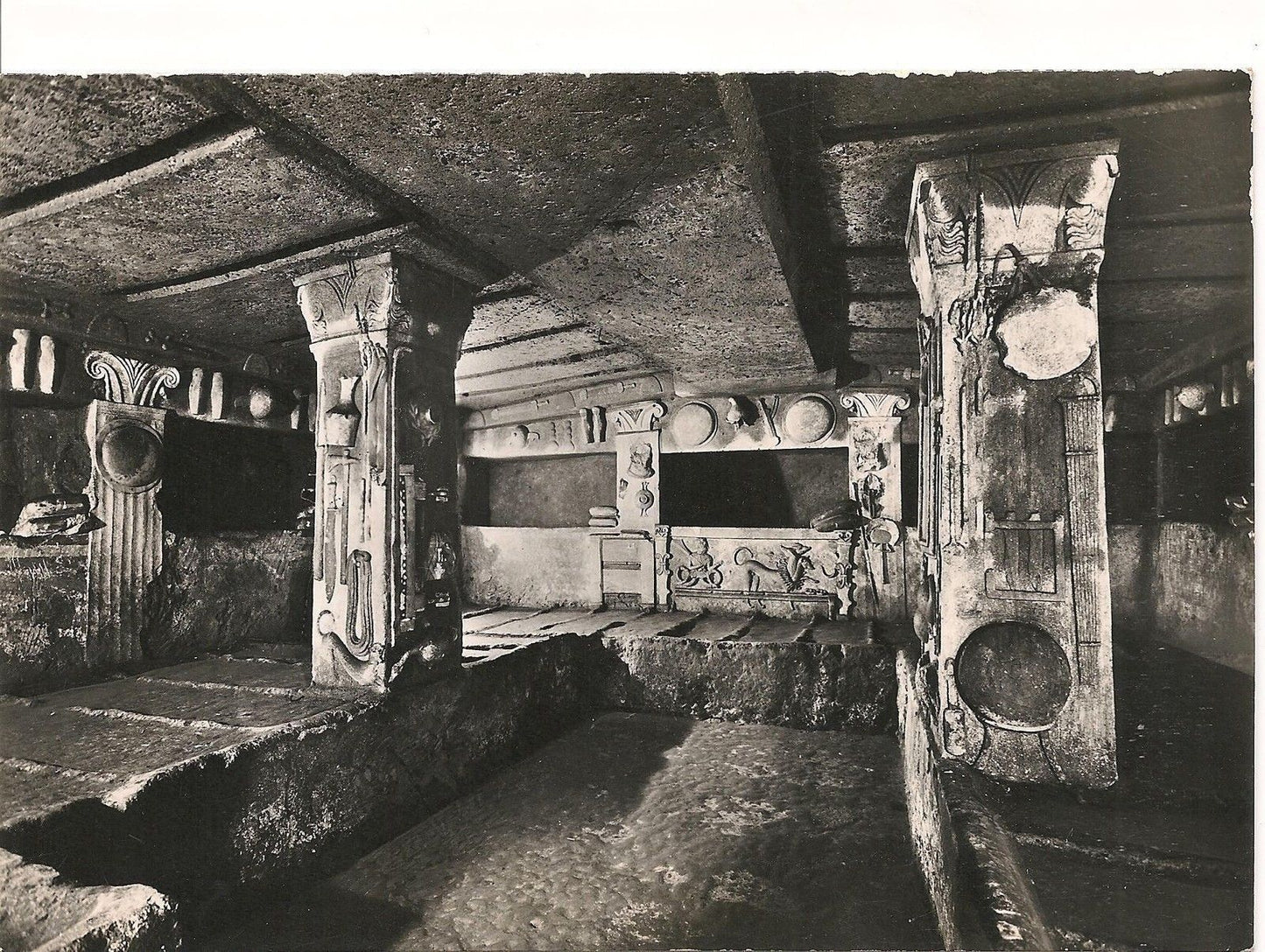 CERVETERI - NECROPOLI ETRUSCA - TOMBA DEI RILIEVI - NV