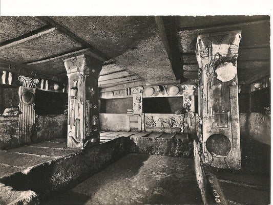 CERVETERI - NECROPOLI ETRUSCA - TOMBA DEI RILIEVI - NV