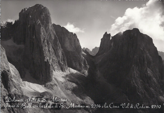 DOLOMITI - PASSO DI BALL CON LA PALA DI S. MARTINO E LA CIMA