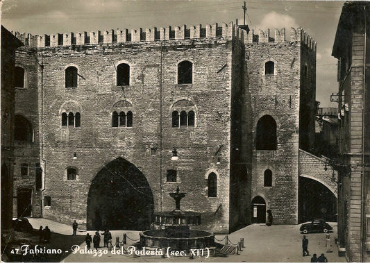 FABRIANO - PALAZZO DEL PODESTA' - V1957