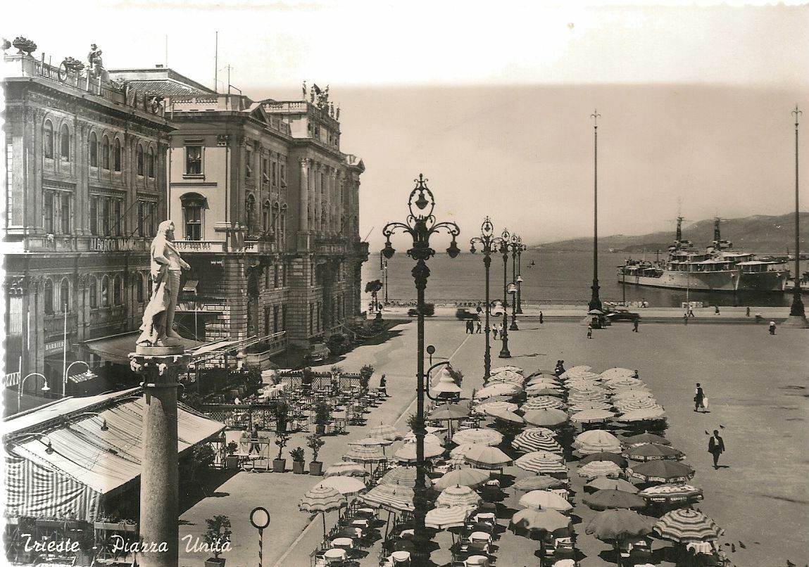 TRIESTE - PIAZZA UNITA' - NV