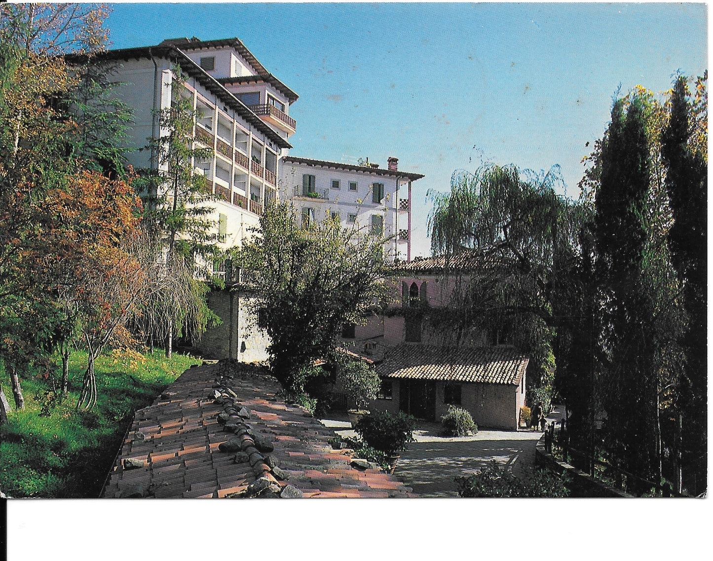 CASTELVECCHIO PASCOLI - IL CIOCCO - L'ALBERGO - V1987