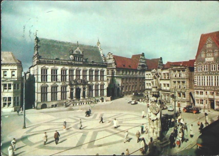 BREMEN - MARKTPLATZ MIT SCHUTTING - V1950