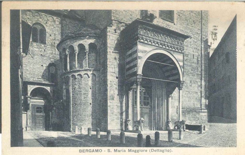 BERGAMO - BASILICA SANTA MARIA MAGGIORE - DETTAGLIO PORTICO 