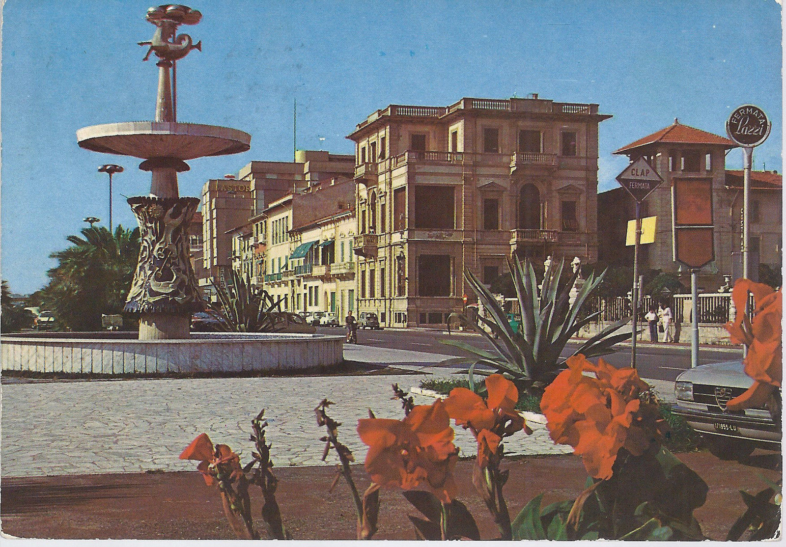 VIAREGGIO - VIALI LUNGOMARE - V 1978 - FG