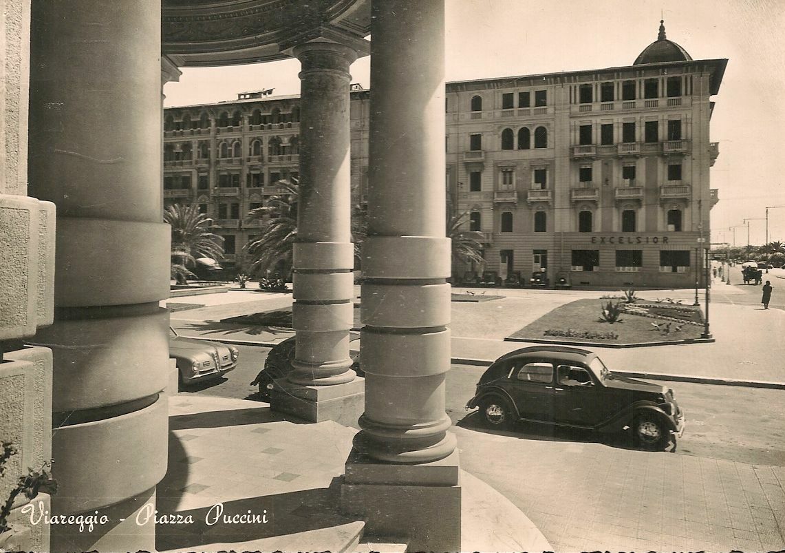 VIAREGGIO - PIAZZA PUCCINI - NV