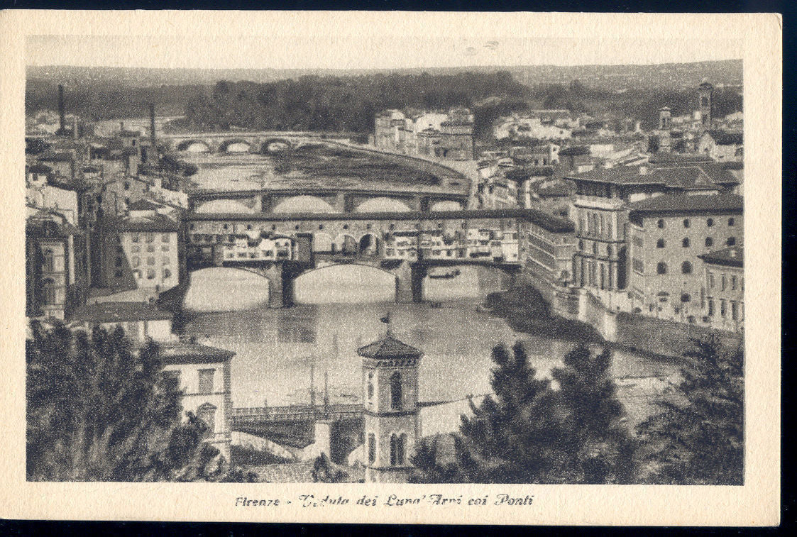 FIRENZE - VEDUTA DEI LUNG'ARNI COI PONTI - NV