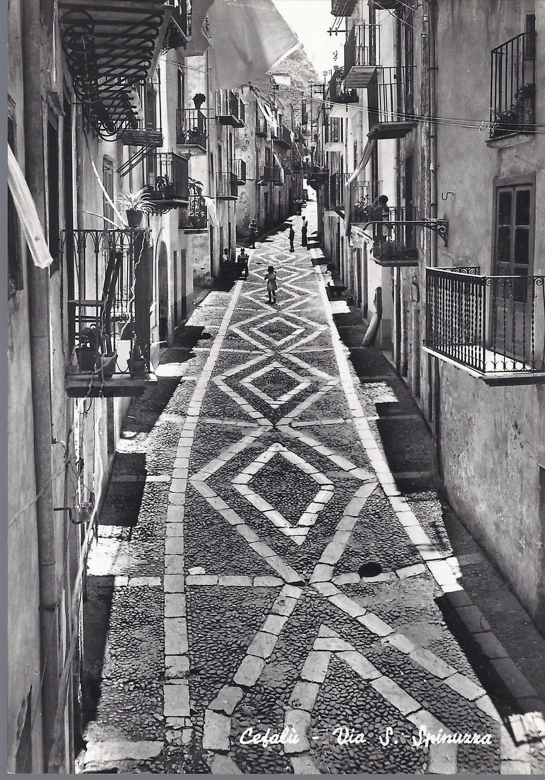 CEFALU' - VIA S. SPINUZZA - NV