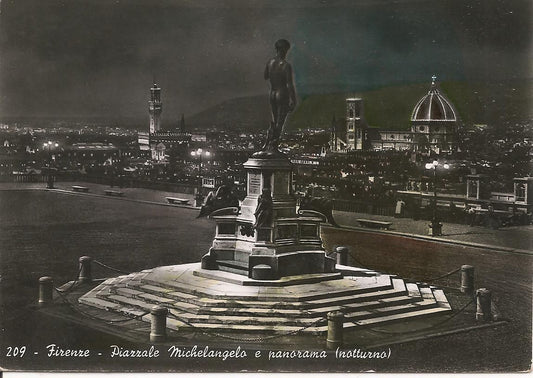FIRENZE - PIAZZALE MICHELANGELO E PANORAMA . NOTTURNO - V195
