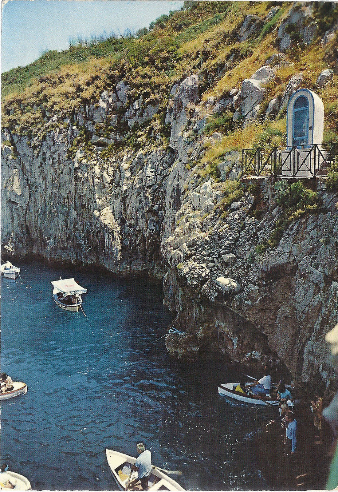 CAPRI - INGRESSO ALLA GROTTA AZZURRA - V 1972 - FG