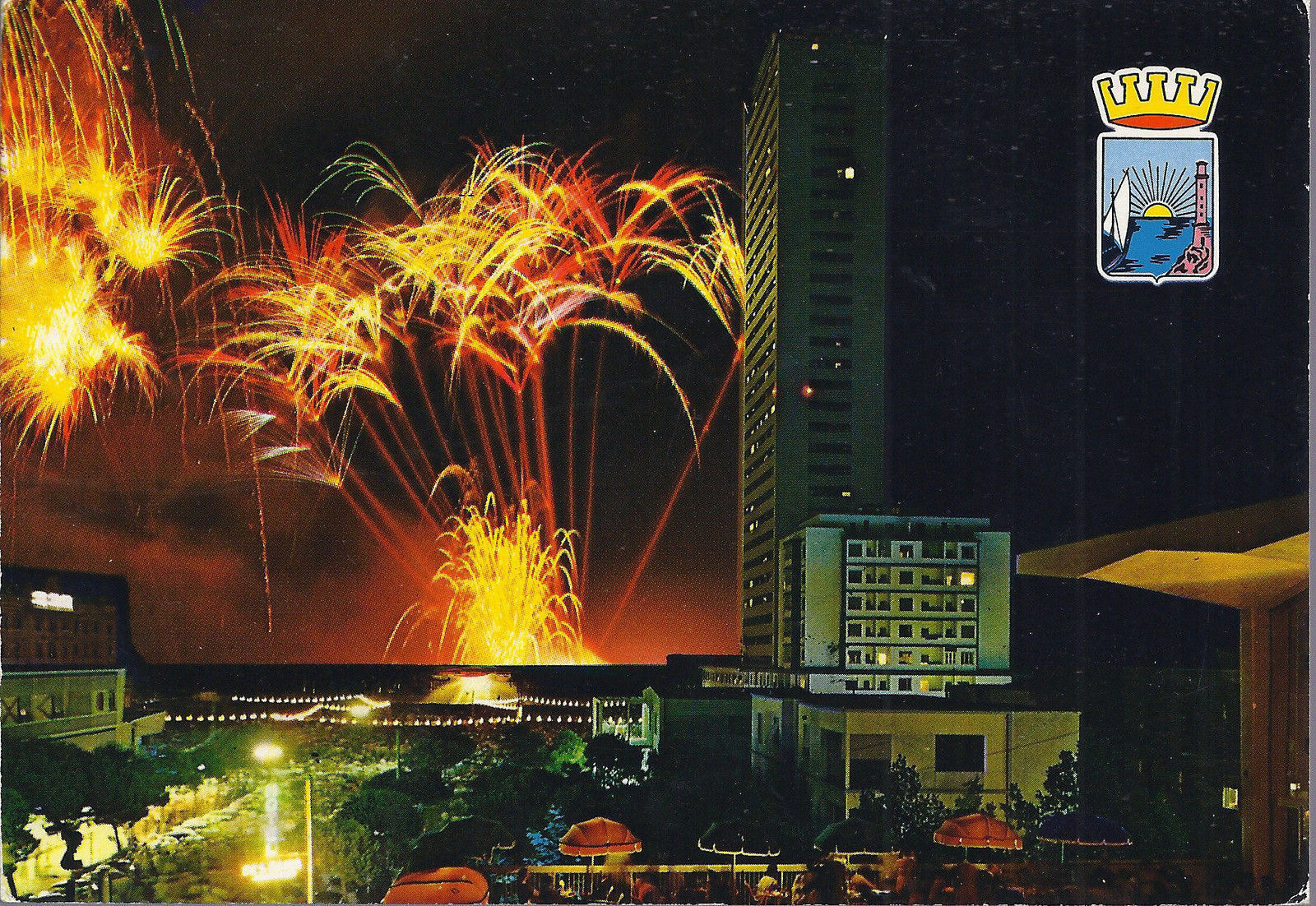 CESENATICO - FUOCHI D'ARTIFICIO VISTI DAL DANCING CARAVELLA - V1975 - CARTOLINA
