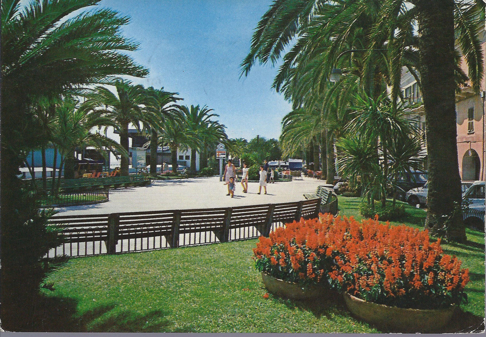 LOANO - LA PASSEGGIATA A MARE - V1979