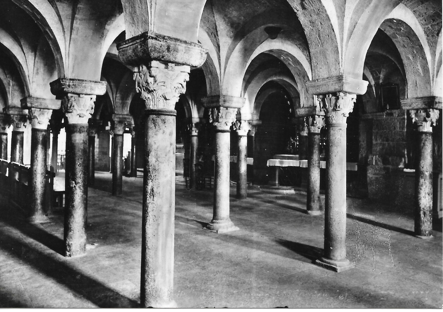 BITONTO - CRIPTA DELLA CATTEDRALE - NV