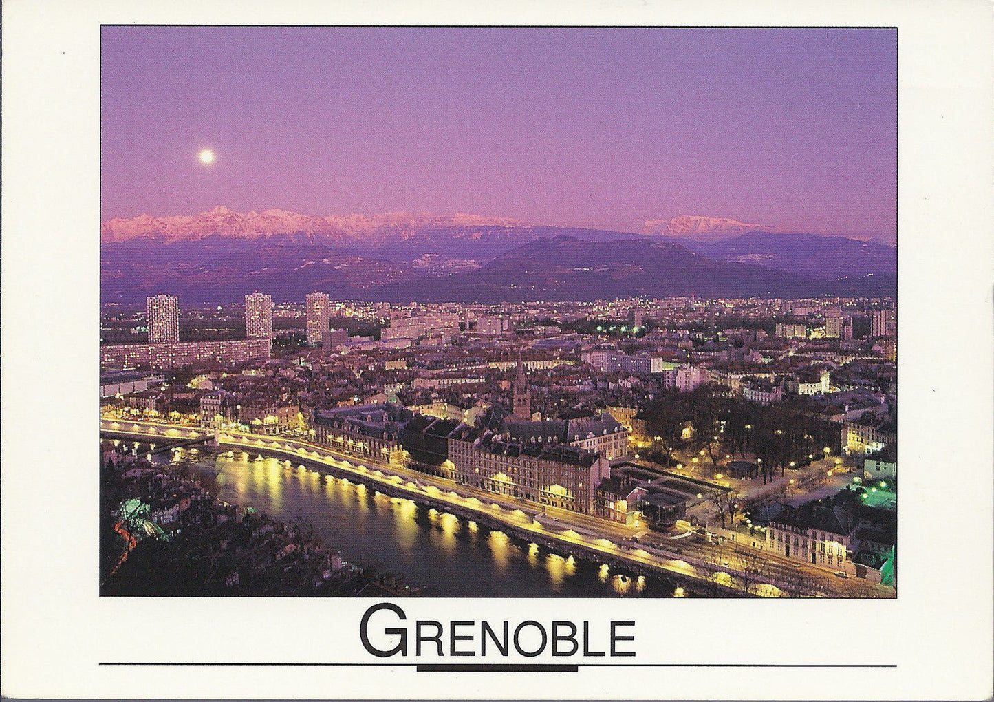 GRENOBLE - VUE GENERALE DE NUIT - LA CHAINE DE BELLEDONNE -
