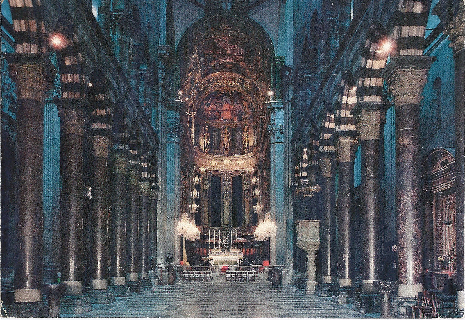 GENOVA - INTERNO DELLA CATTEDRALE DI S. LORENZO - V 1979 - F