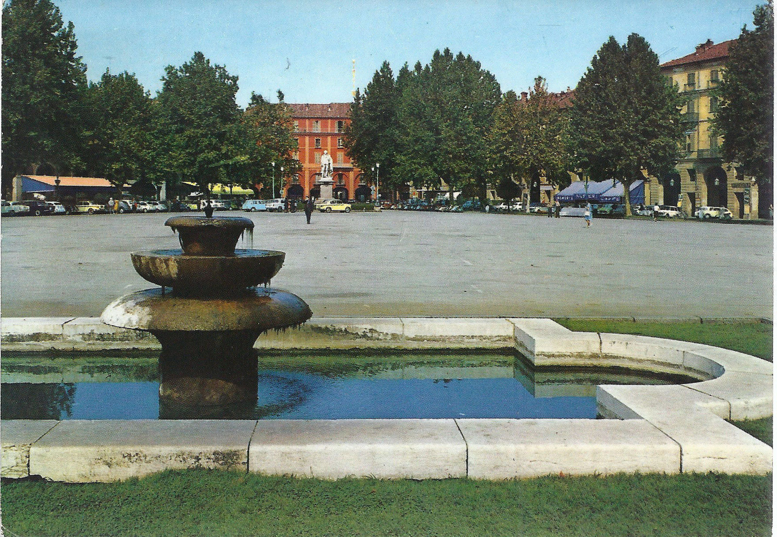 ASTI - PIAZZA ALFIERI - V 1969 - FG