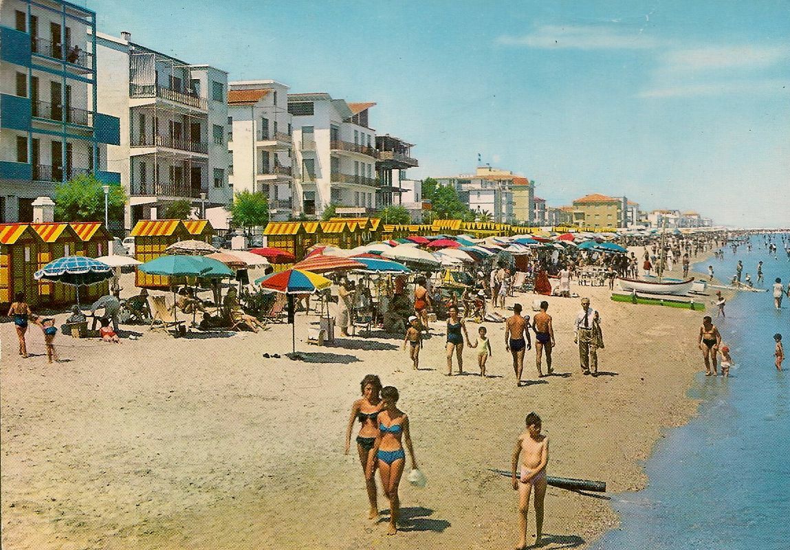 FRANCAVILLA A MARE - LA SPIAGGIA - V1967