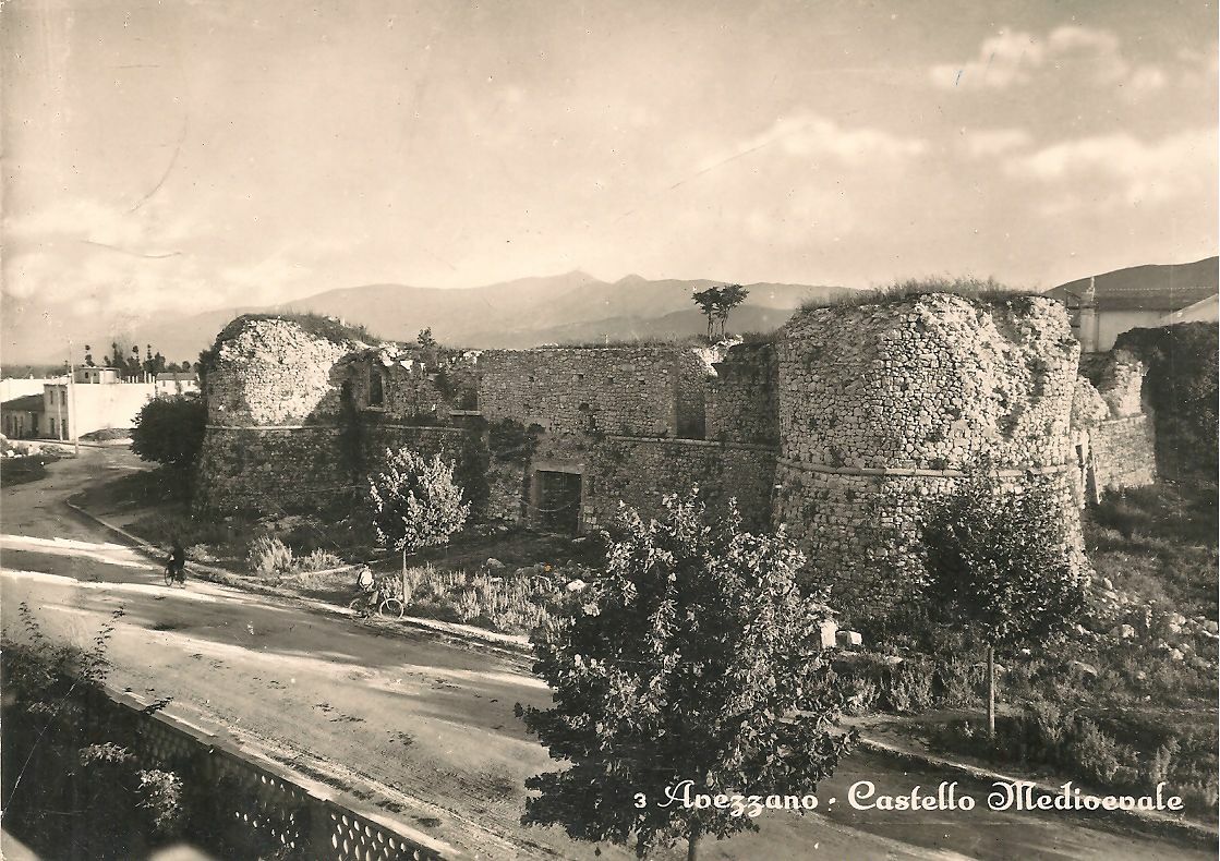AVEZZANO - CASTELLO MEDIEVALE - V1961