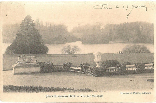 FERRIERES-EN-BRIE - VUE SUR LE MALAKOFF - V