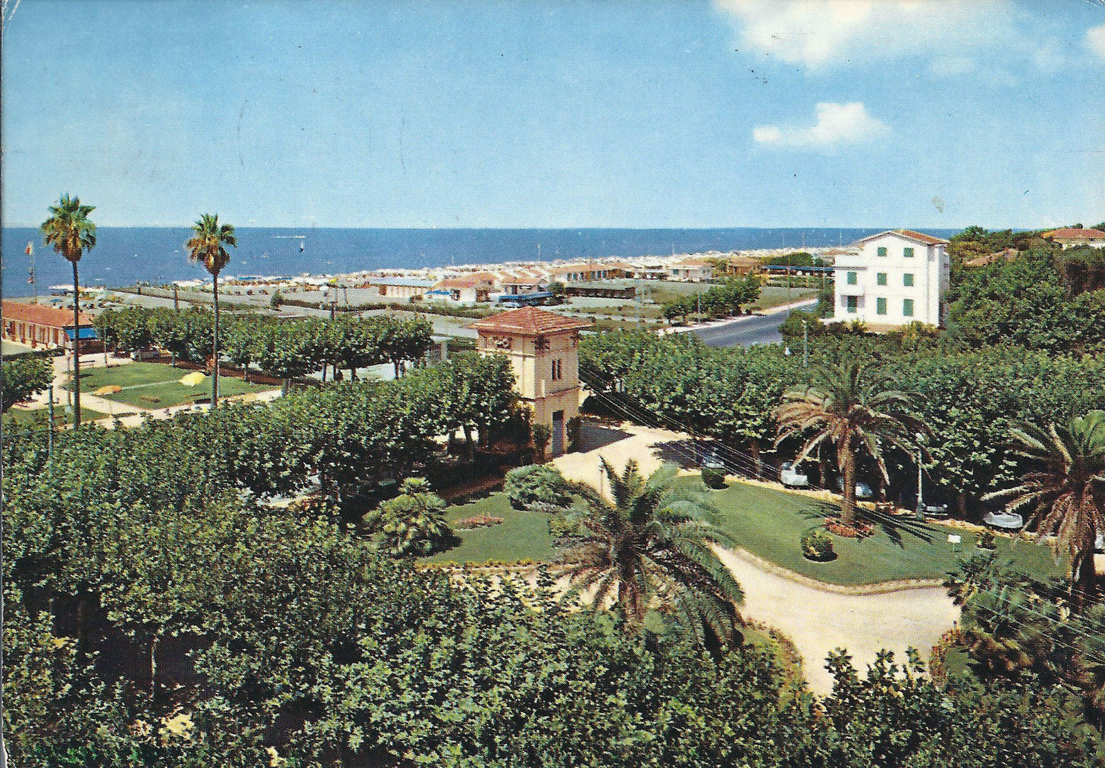 MARINA DI PIETRASANTA - FIUMETTO - VEDUTA DELLA SPIAGGIA - V