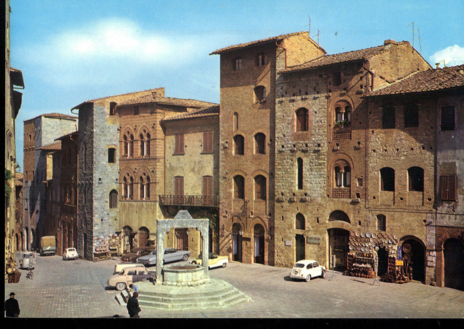 S. GIMIGNANO - PIAZZA DELLA CISTERNA - PALAZZI MEDIOEVALI -