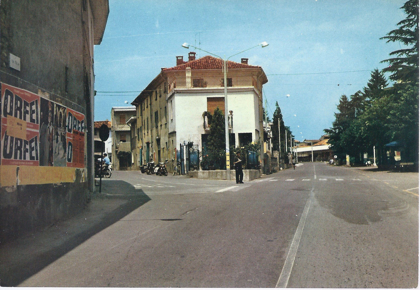BREGNANO - VIA MAZZINI - NV