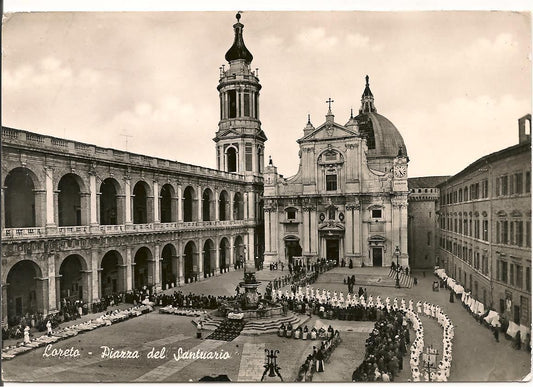 LORETO - PIAZZA DEL SANTUARIO - V